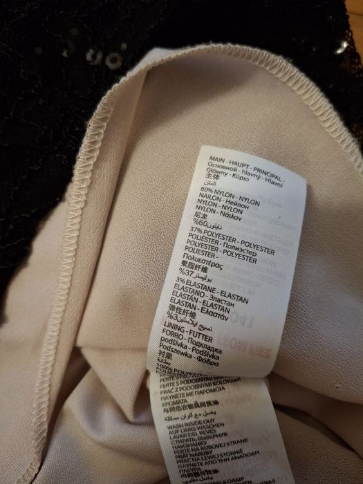 Rochie Evie elegantă din dantelă neagră si paiete