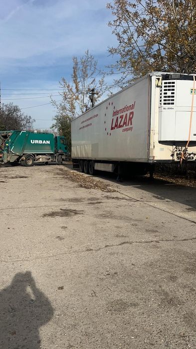 Semiremorca frigorifica mega