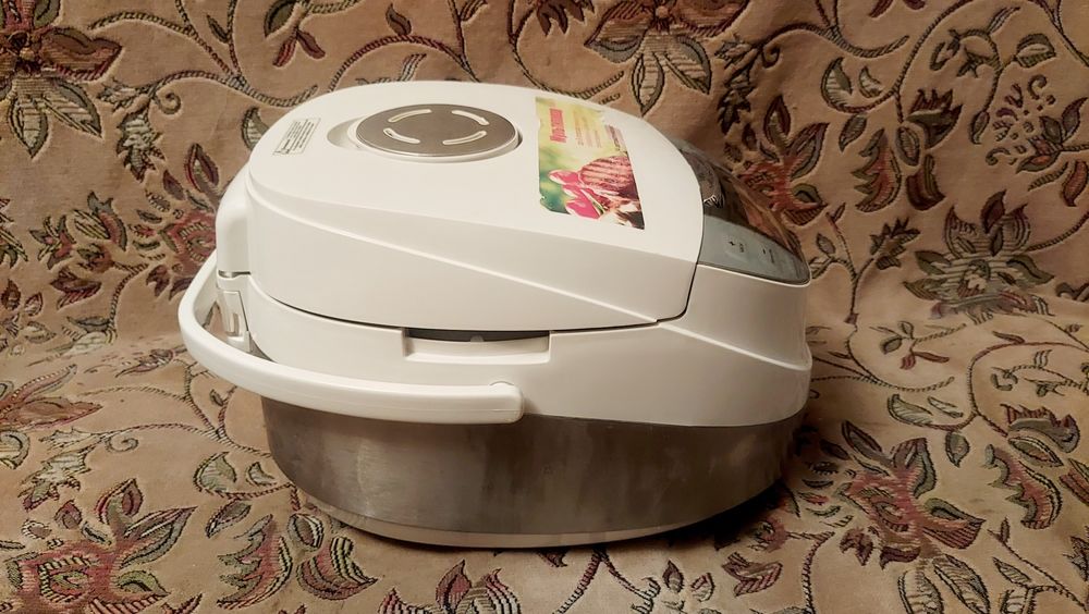 Мультиварка Polaris рабочия