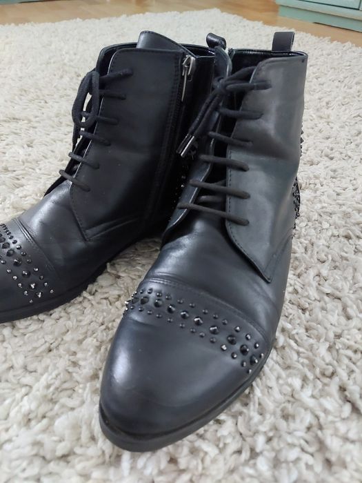 Дамски боти на Aquamarine. 40 номер.