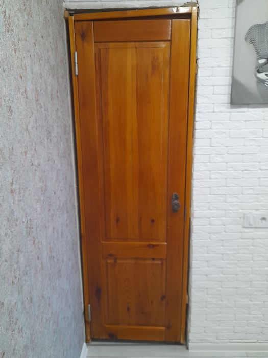 Двери деревянные