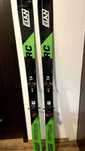 Elan Ripstick 96 181cm, Dynafit Radical ST2, piei de foca Movement.