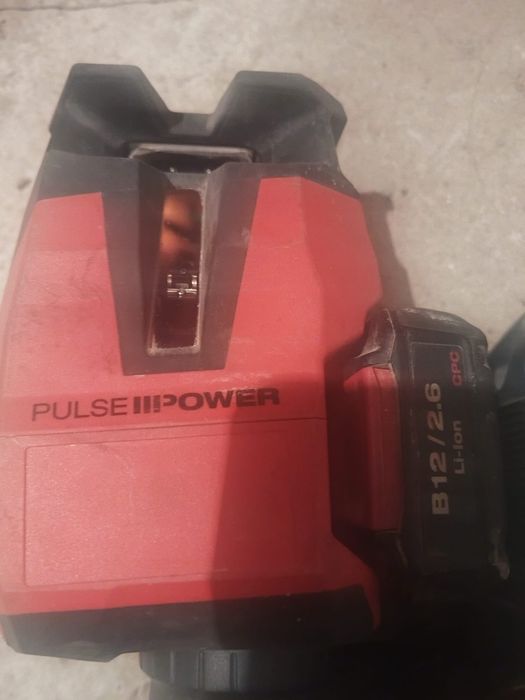 Laser Hilti PM 40 MG in stare foarte buna ,cu baterie fara incarcator