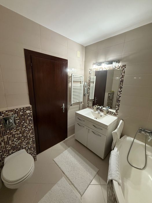 Apartament 2 camere de vanzare in Centrul Orasului