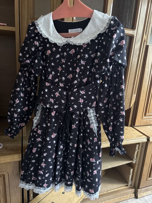 Платье размер s (42) с кармашкой