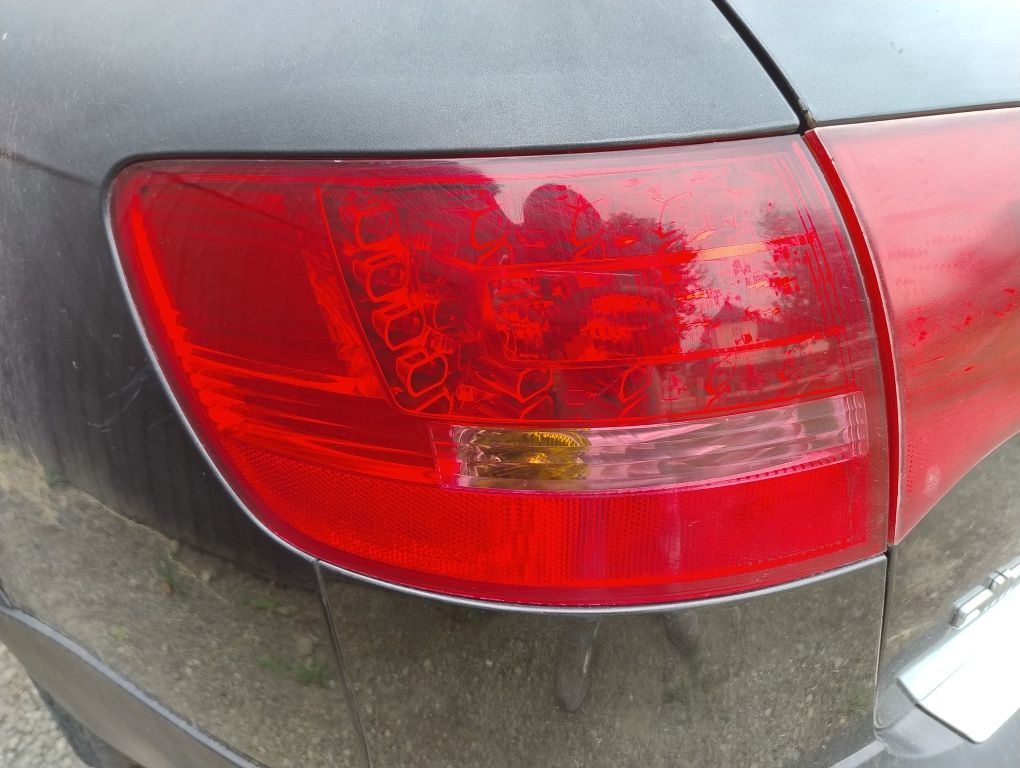stop/tripla stânga/dreapta aripa cu led Audi A6 C6 break