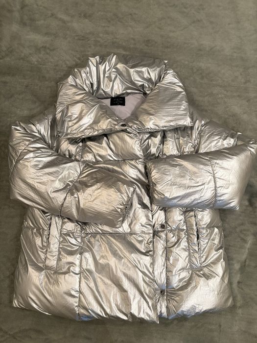 Куртка цвет металлик