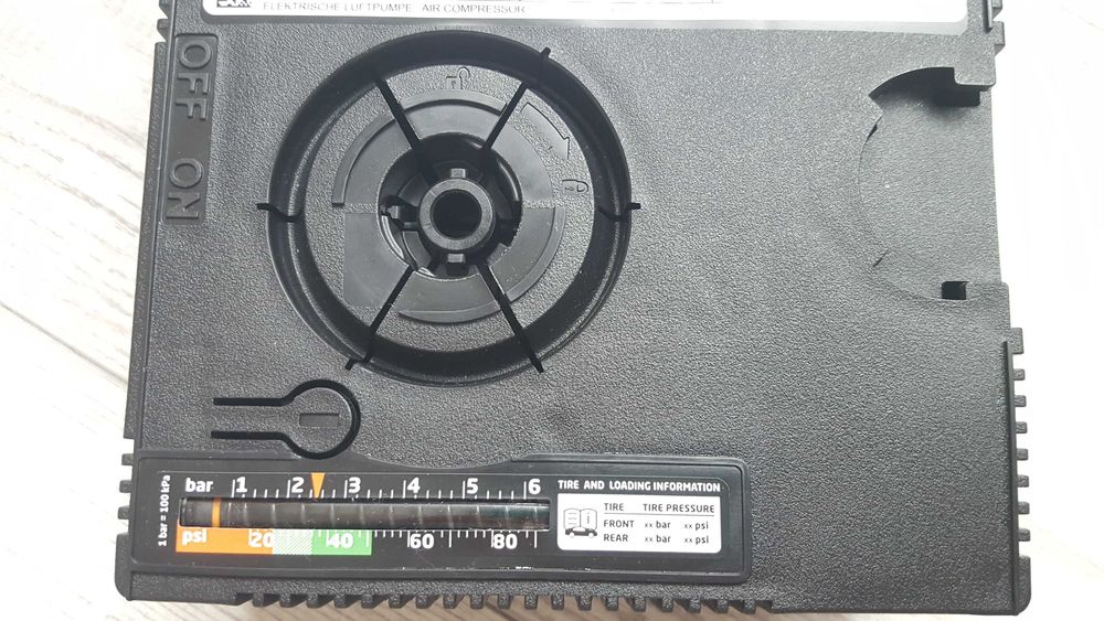 Нов оригинален VW AUDI AG компресор за гуми 15А 180W