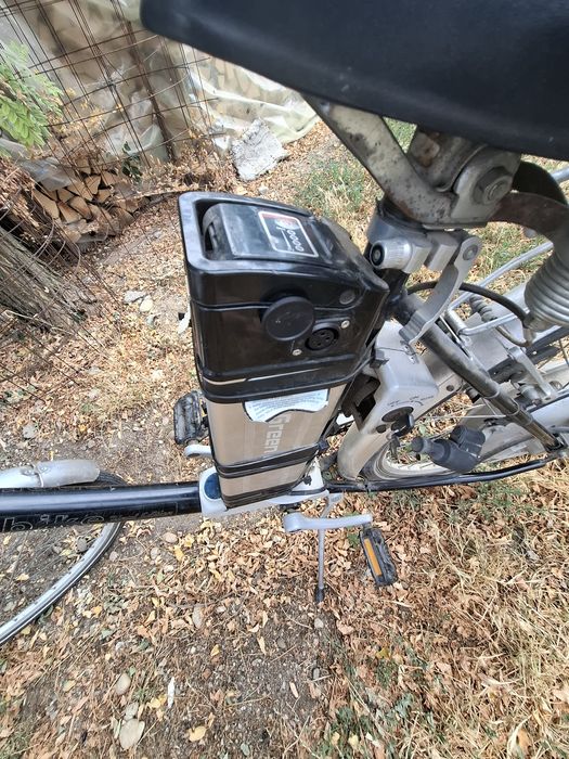 Vând bicicleta electrica în condiții foarte bune. Preț 1600Ron