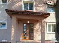 Apartament super-spatios cu 4 camere, mobilat partial, avand o suprafa