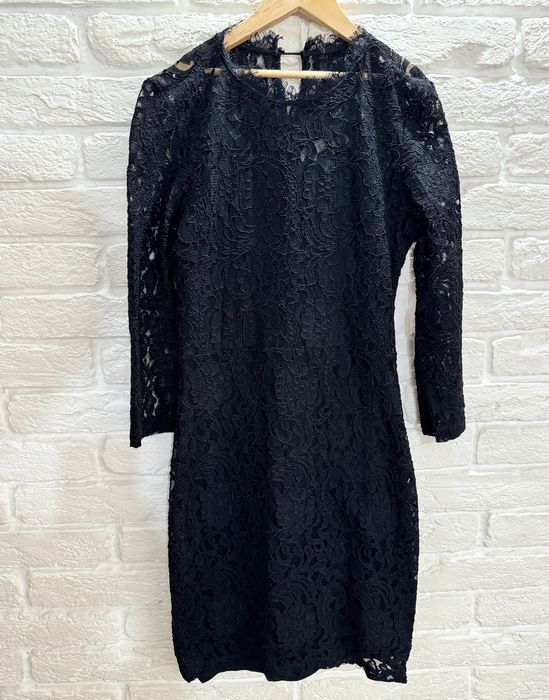 Продам платье фирменное