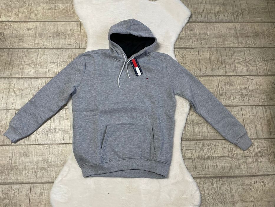 Hanorac Tommy Hilfiger S-L-XL 130 lei