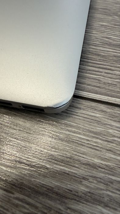 MacBook Pro 15” Retina (Late 2013) – i7 / 16GB / 512GB