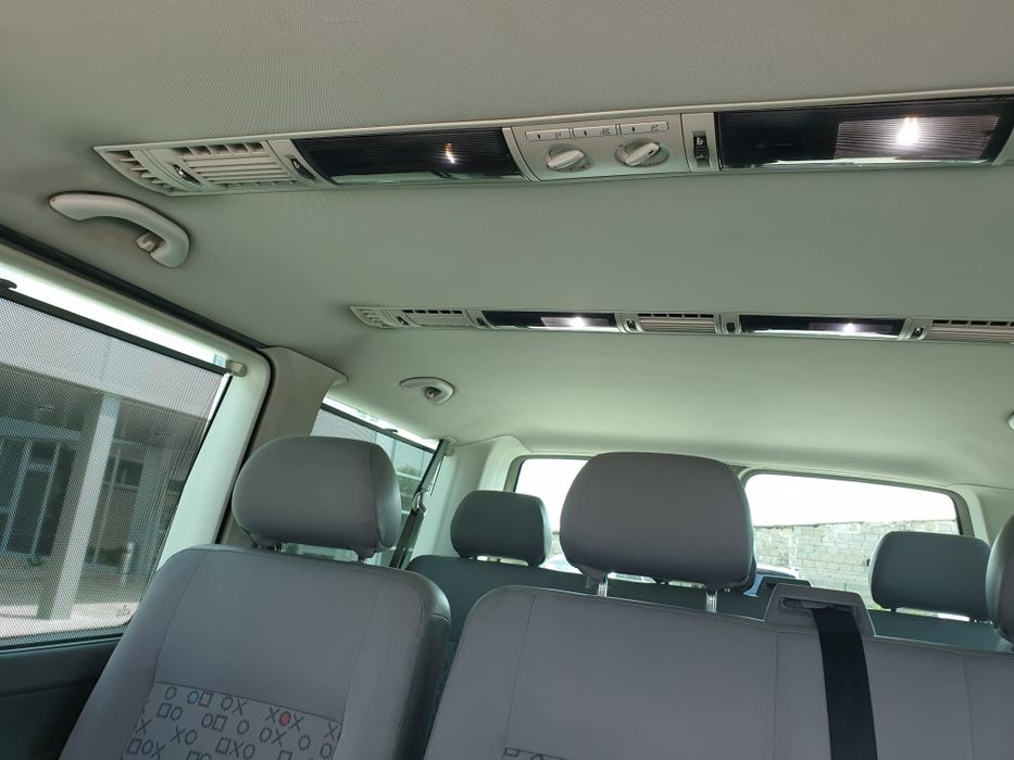 Volksvagen Bus T5 Caravelle 2009, motor 2,5 tdi