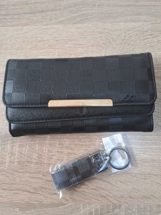 портмоне Louis Vuitton