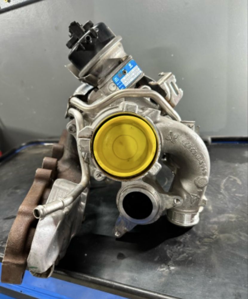 Turbo  turbina 04L253056M Volkswagen Tiguan / Skoda / Audi 2.0 Tdi