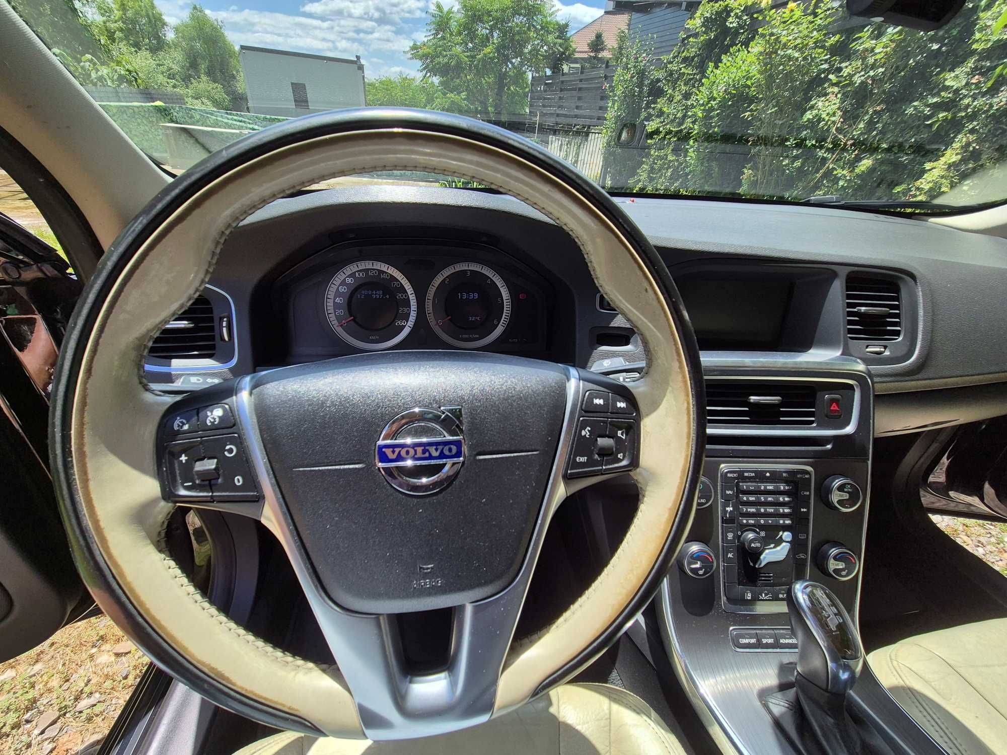 Volvo S60 D5 AWD R-DESIGN - toate optiunile!