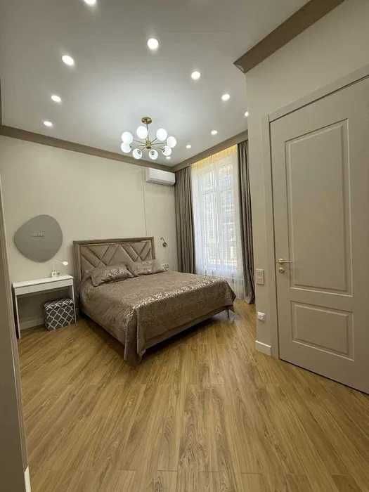 Сдаётся квартира 2 ком на Мирзо-Улугбекском р-н Максим горкий