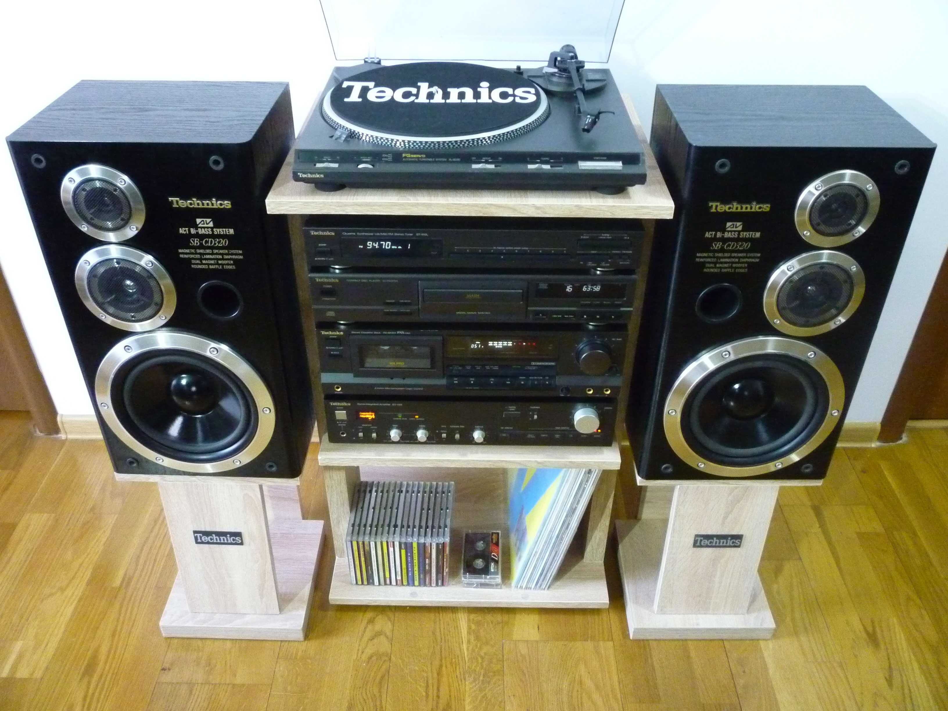 linie  audio technics  redusa  la  800 euro