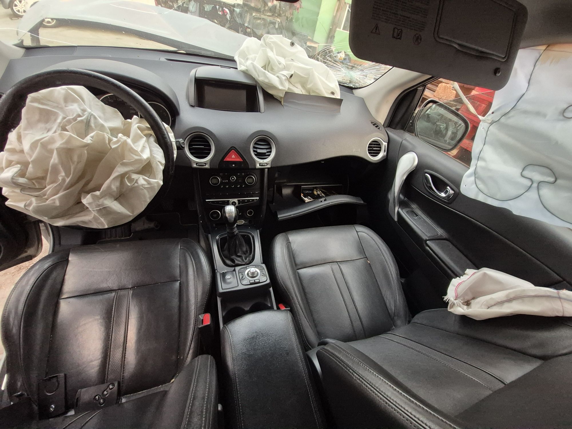 Renault koleos 2.0d 4x4 2008 avariat