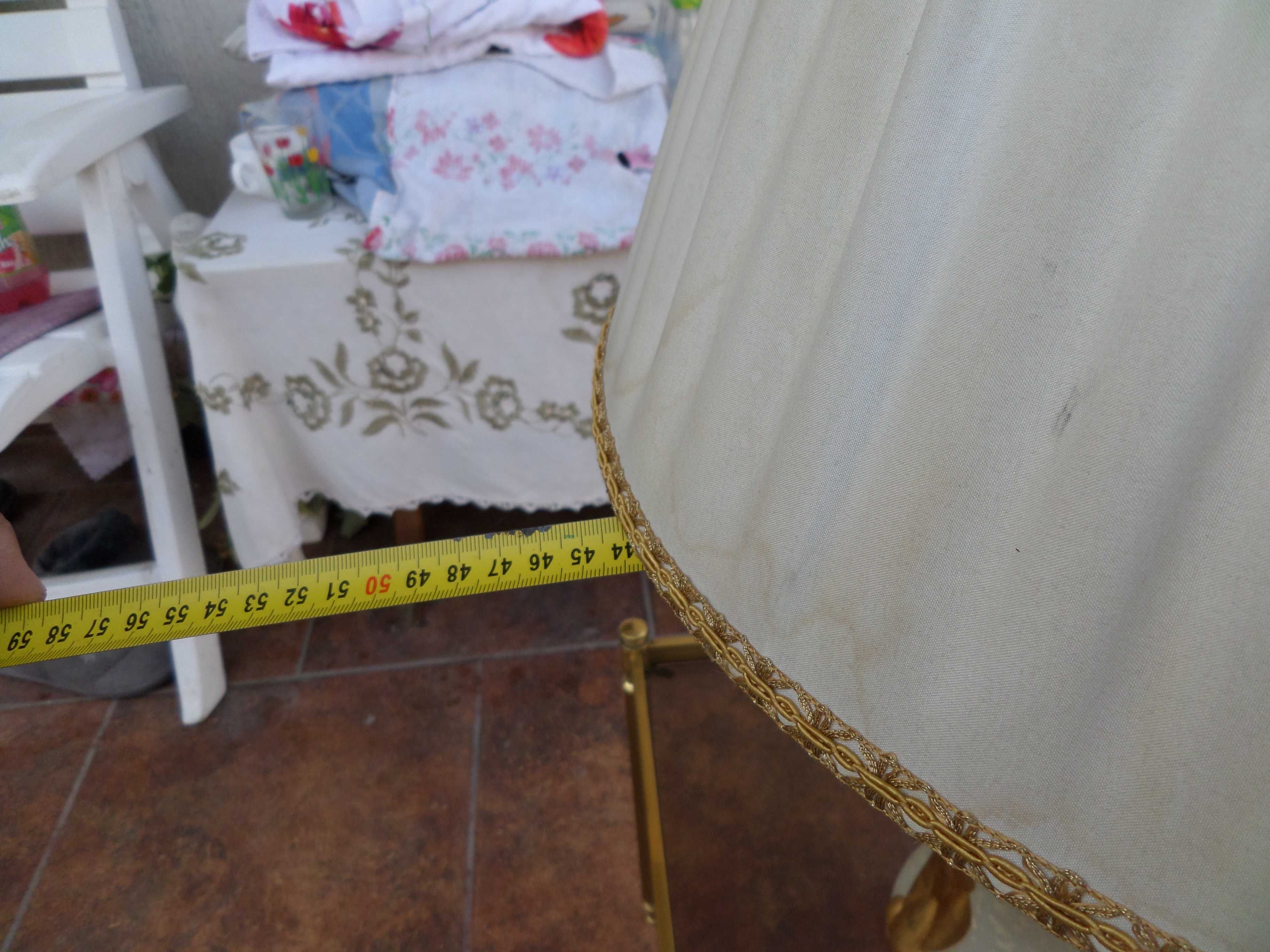 Veioza lampa deosebita ceramica otel si textila lumina calda
