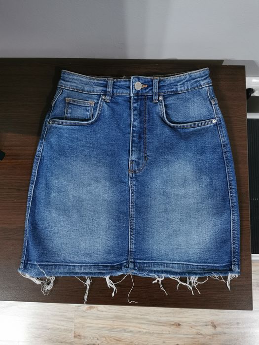 Fusta de blugi Zara TRF