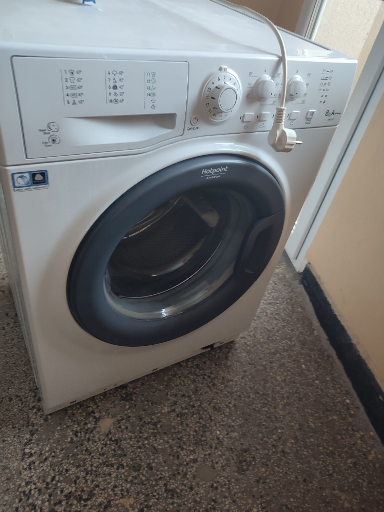 Пералня Hotpoint Ariston с проблем с платката