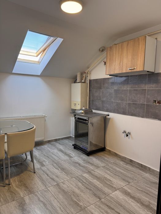 2 camere mansarda militari