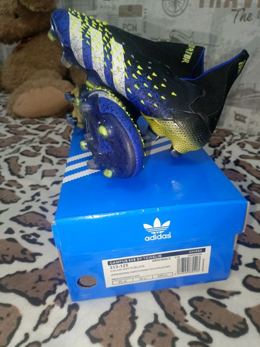 Бутсы детские в идеальном состоянии.