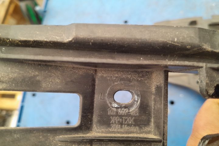 Suport bara spate centru Volkswagen VW Golf 5 [2003 - 2009] Plus mini
