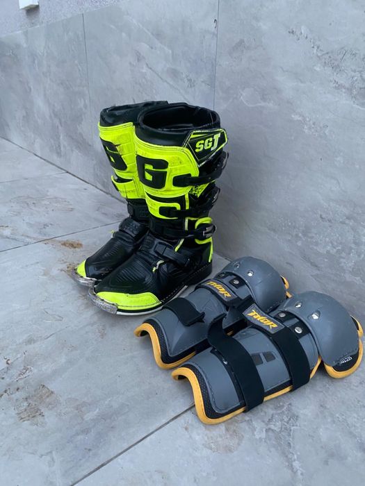 Cizme si genunchiere Enduro Cross