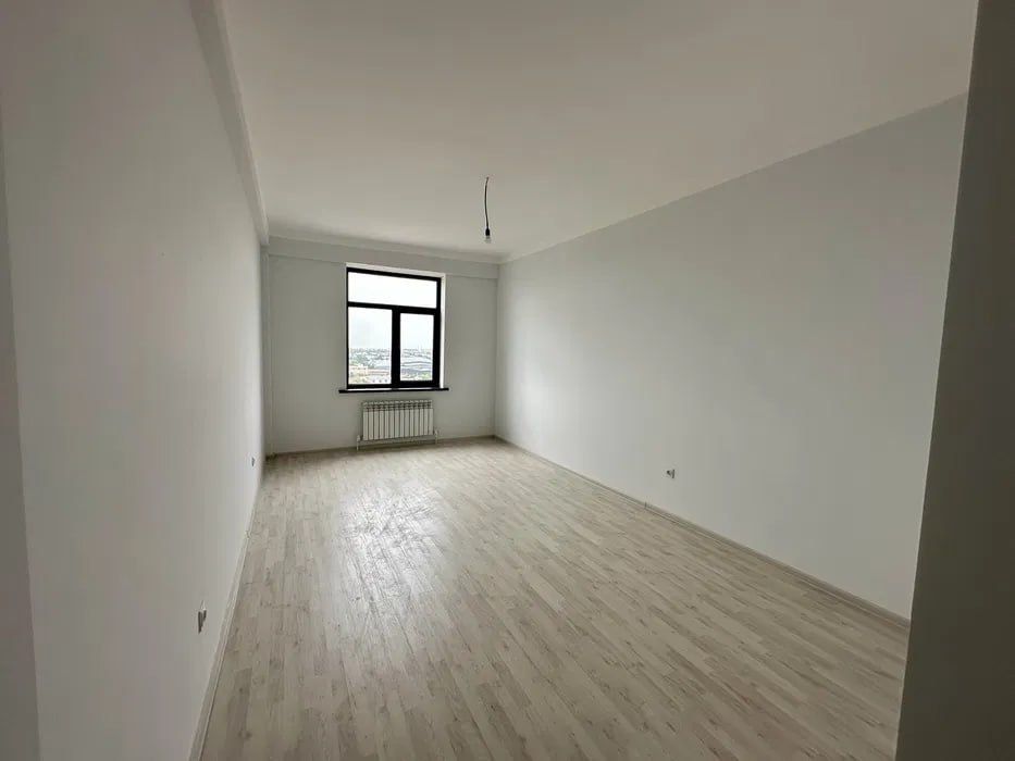 Кушбеги, 2в3, 92 м², евро ремонт, 10/13, до Руставели 4 мин‘