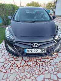 Vând Hyundai i30 2013 diesel