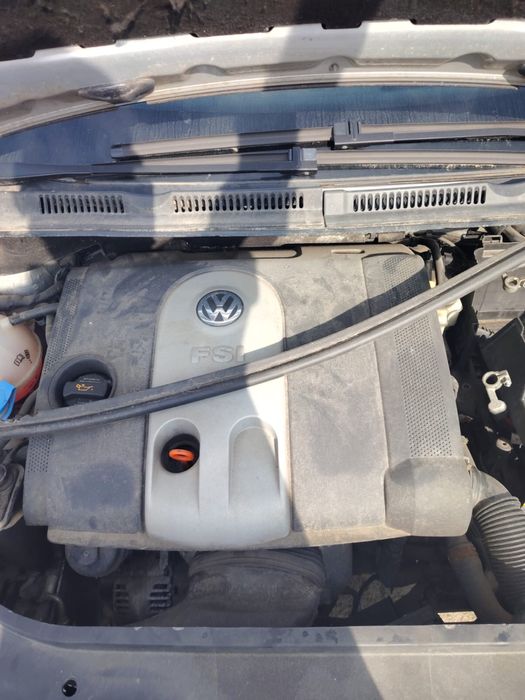 Motor 1.6 fsi cod blf golf 5 plus 2006
