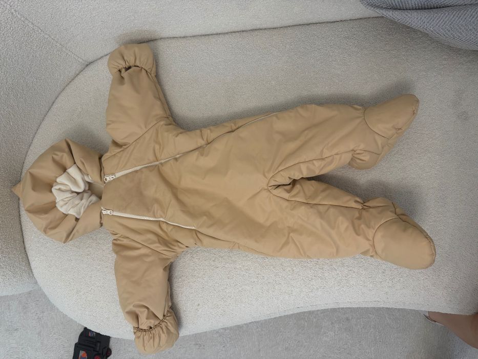 Продам детский комбинезон в отличном состоянии