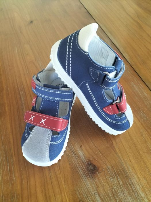 Sandale piele Melania marimea 24 int. 16 cm