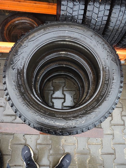 Anvelope Cauciucuri de iarna 205/65/16C Nokian Continental Bridgestone