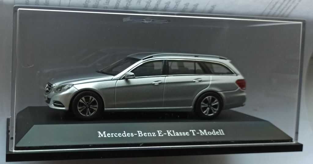 Macheta Mercedes E Class T-Model S212 Break 2013 silver - Kyosho 1/43