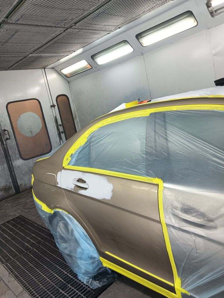 Vopsitorie auto tinichigerie 500 lei