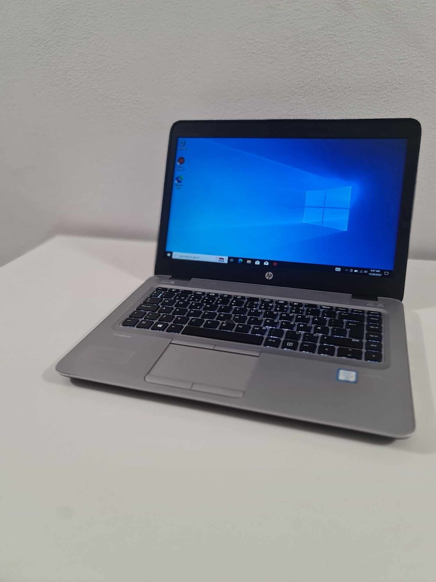 Laptop hp cu i7 generatia a 6 a