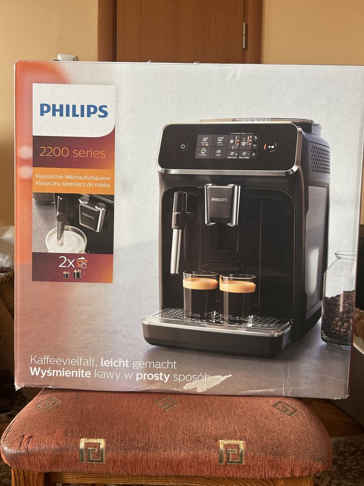 Кафе автомат Philips 2200 EP2221