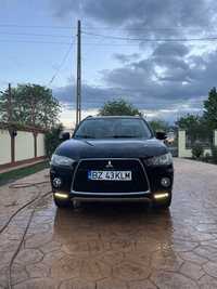 Mitsubishi Outlander 2