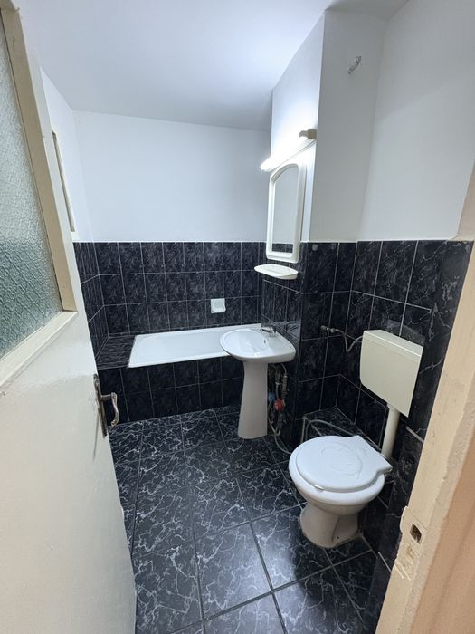 Apartament 2 camere, 52mp, etaj 2/4, mutare imediata