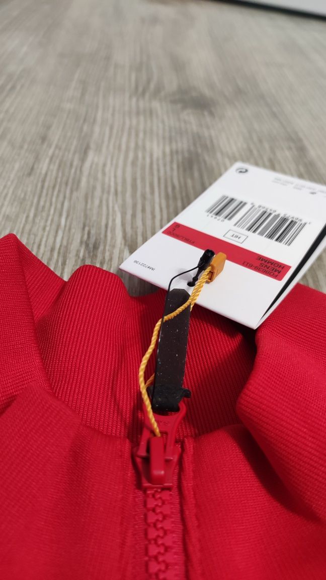 Nike x Turkey L size Оригинално спортно горнище на Турция