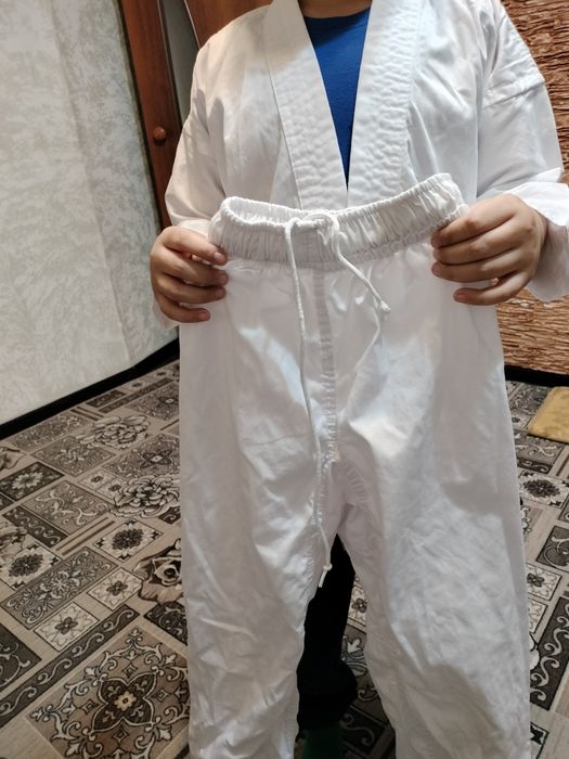 Кимоно 130 см, 6-7 лет