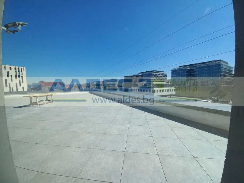 Дава се под наем Офис в София, Младост 4 - 479 кв.м за 6898 € - Снимка #1