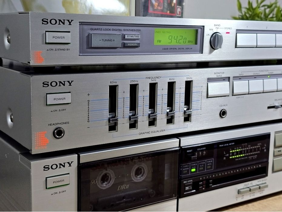 Linie audio SONY, deck tc-fx35, amplificator ta-ax35,tuner st-jx35L