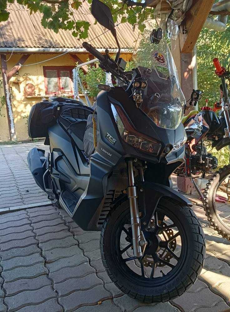 Scuter Linhai Adv