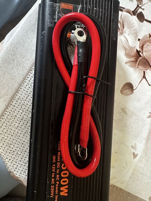 Инвертор 1500W малко ползван