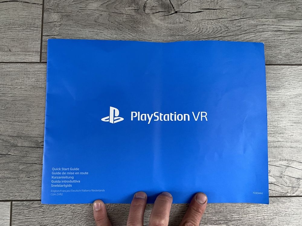 PS4 Отлиная игровая консоль